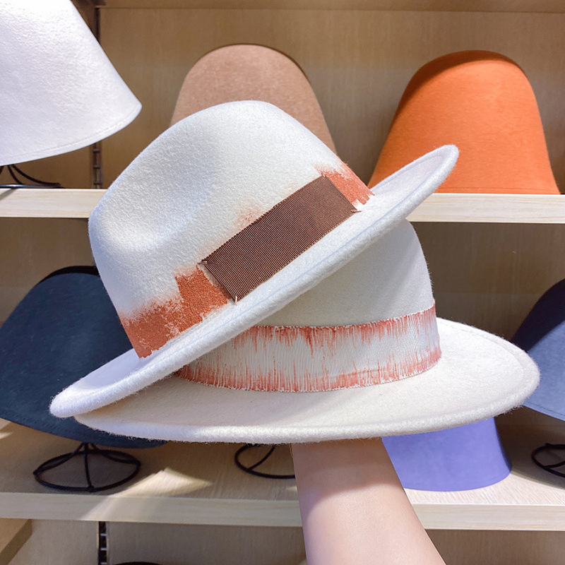 White Wide Brim Wool Fedoras With Color Ribbon For Wedding Party Hats Pork Pie Fedora Hat Floppy Triby Panama Hat, Style 1
White Wide Brim Wool Fedoras With Color Ribbon For Wedding Party Hats Pork Pie Fedora Hat Floppy Triby Panama Hat, Style 1