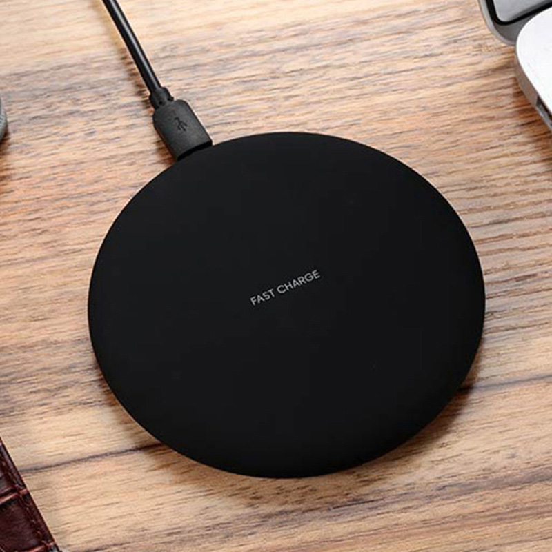 Good Price Wireless Charger N5 10W fast charging portable qi charger for apple android mobile phones charger plates free shipping
Good Price Wireless Charger N5 10W fast charging portable qi charger for apple android mobile phones charger plates free shipping