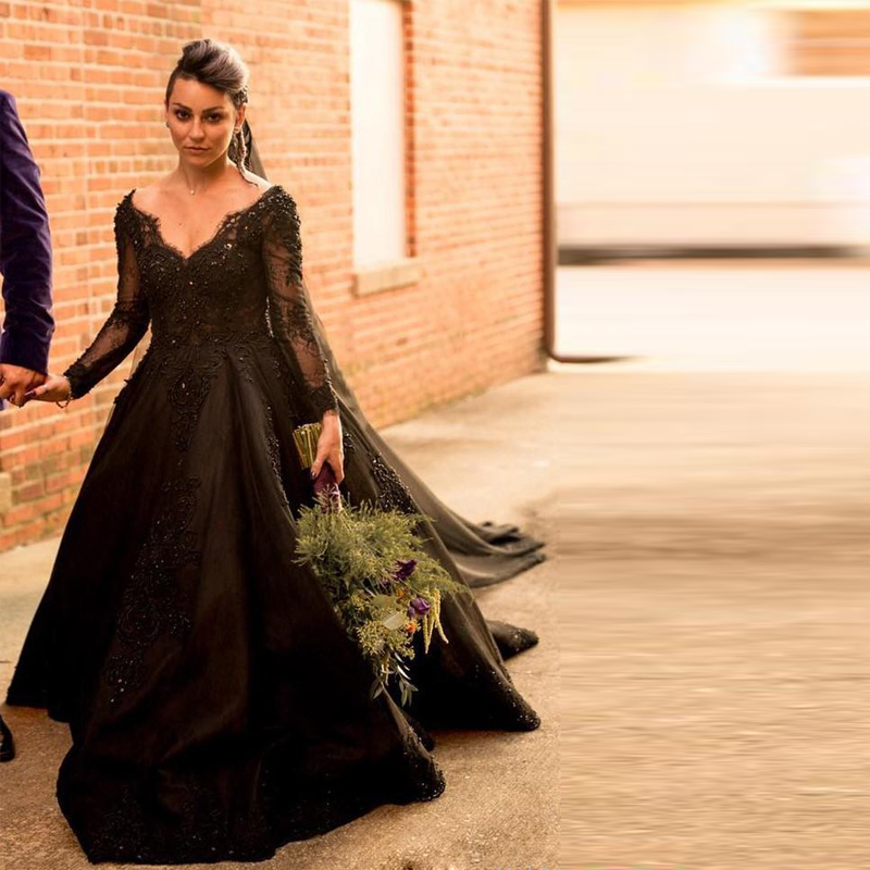 Long Black Lace Sleeves Backless Wedding Dresses V Neck Sequined Bridal Gowns Beaded Sweep Train Robe De Marie