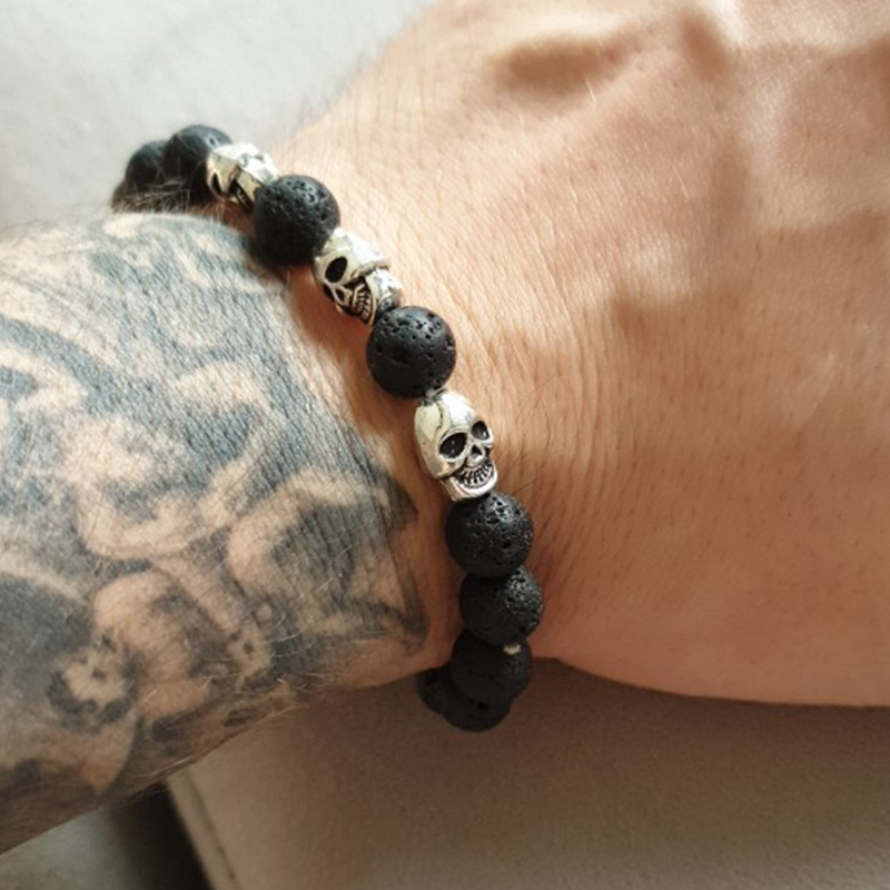 Fashion Men's Bracelet Lava Beads Hip Hop Rock and Punk Style Skeleton skull Bracelet Men and Women Jewelry pulseira masculina
Fashion Men's Bracelet Lava Beads Hip Hop Rock and Punk Style Skeleton skull Bracelet Men and Women Jewelry pulseira masculina
