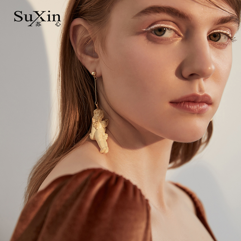 SuXin earrings 2020 new simple retro angel kid sculpture earrings for women long acrylic pendant jewelry gift
SuXin earrings 2020 new simple retro angel kid sculpture earrings for women long acrylic pendant jewelry gift