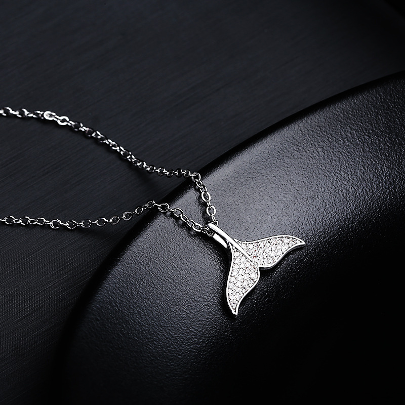 Tiny Trendy Cubic Zirconia Crystal Dolphin Pendant Necklace Luxury classics Animal Necklaces For WomenDelicate Jewelry 2020
Tiny Trendy Cubic Zirconia Crystal Dolphin Pendant Necklace Luxury classics Animal Necklaces For WomenDelicate Jewelry 2020