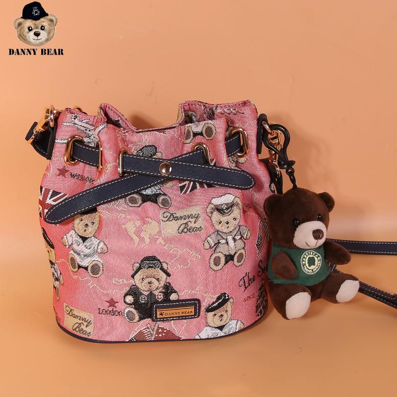 Danny Bear Navigation Bear Series Female White Fabric Women Hangbag Material Crossbody Shoulder Bag DMB9115053-160R, Beige
Danny Bear Navigation Bear Series Female White Fabric Women Hangbag Material Crossbody Shoulder Bag DMB9115053-160R, Beige
