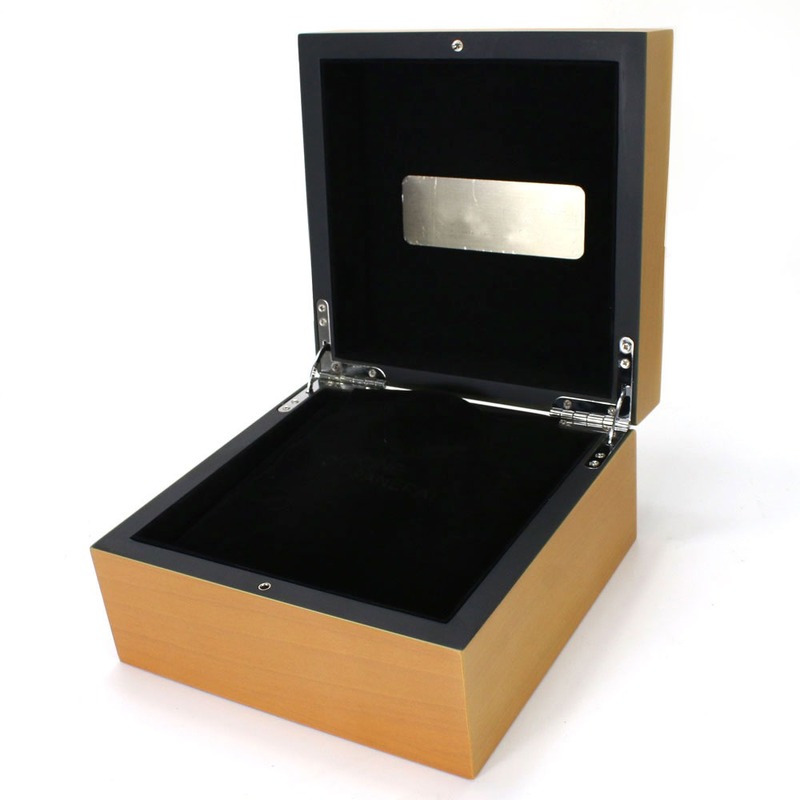 High quality Watch box Paper bags certificate Original Boxes for Wooden Men mens Watches Gift Box 032, Black;blue
High quality Watch box Paper bags certificate Original Boxes for Wooden Men mens Watches Gift Box 032, Black;blue