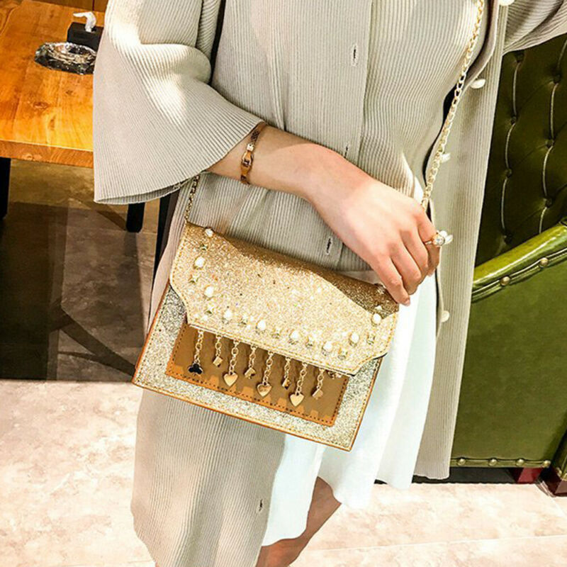 UK Women Shoulder Bag Clutch Bag Ladies Wedding Party Chain Purse Four Colors Evening, Black
UK Women Shoulder Bag Clutch Bag Ladies Wedding Party Chain Purse Four Colors Evening, Black