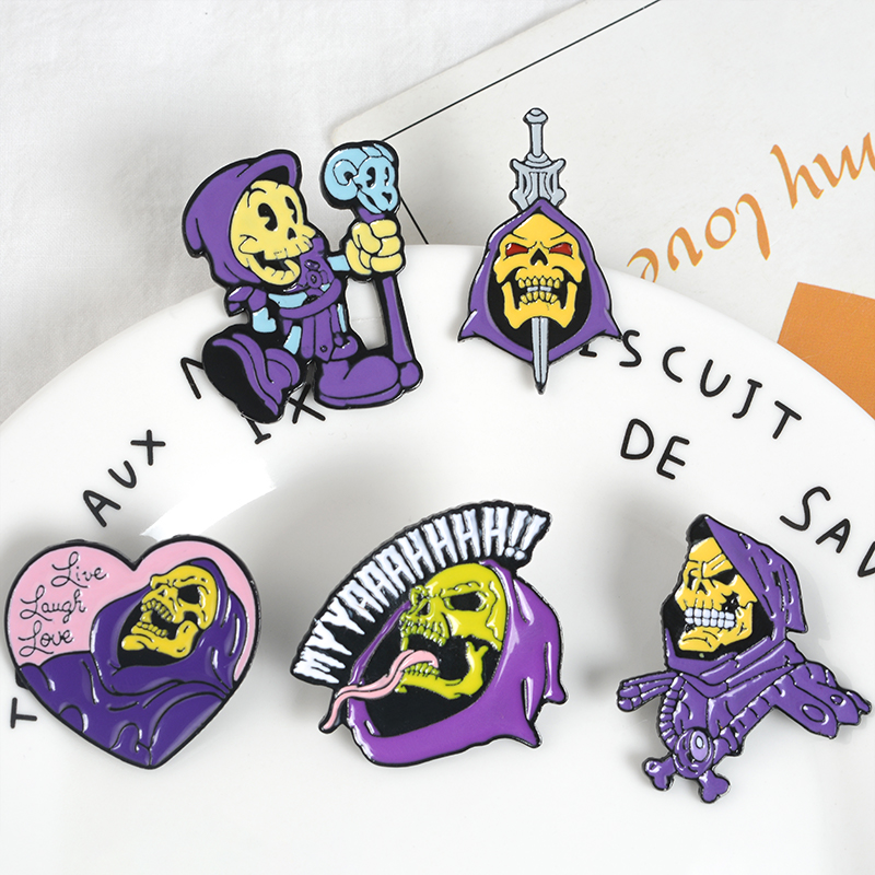 5 Styles Punk Frightening Vampire brooches Badges Skeleton pin Halloween jewelry Purple Cloak Black Pins for your Fashion friend
5 Styles Punk Frightening Vampire brooches Badges Skeleton pin Halloween jewelry Purple Cloak Black Pins for your Fashion friend