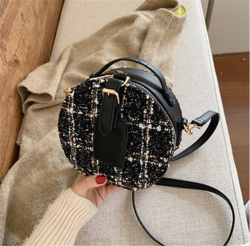 HBP Shoulder bag Small Round Bag Cross Body Woollen Exquisite Small Bags PH-CFY2003191, Black1
HBP Shoulder bag Small Round Bag Cross Body Woollen Exquisite Small Bags PH-CFY2003191, Black1