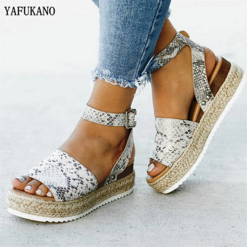 2020 Women Sandals Plus Size Wedges Shoes For Women High Heels Sandals Summer Shoes Flip Flop Chaussures Femme Platform, Khaki
2020 Women Sandals Plus Size Wedges Shoes For Women High Heels Sandals Summer Shoes Flip Flop Chaussures Femme Platform, Khaki
