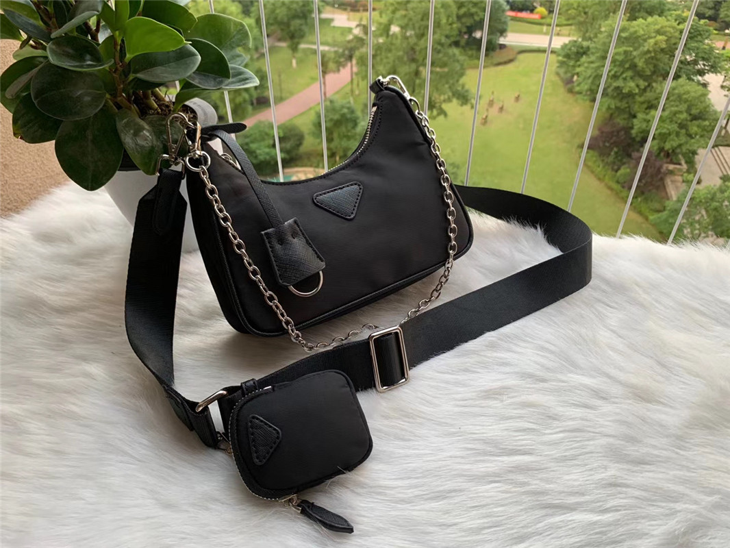 Wholesale canvas hobo for women shoulder bag for women Chest pack lady Tote chains handbags presbyopic purse messenger bag handbags canvas, Black
Wholesale canvas hobo for women shoulder bag for women Chest pack lady Tote chains handbags presbyopic purse messenger bag handbags canvas, Black