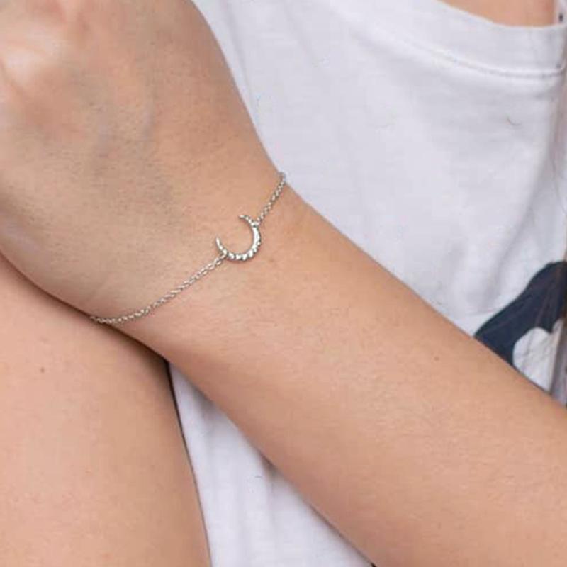 Charm Bracelet for Women Moon Gold steel Stainless Steel Couple Bracelets Wristband Fahsion Jewelry Friends Gifts
Charm Bracelet for Women Moon Gold steel Stainless Steel Couple Bracelets Wristband Fahsion Jewelry Friends Gifts