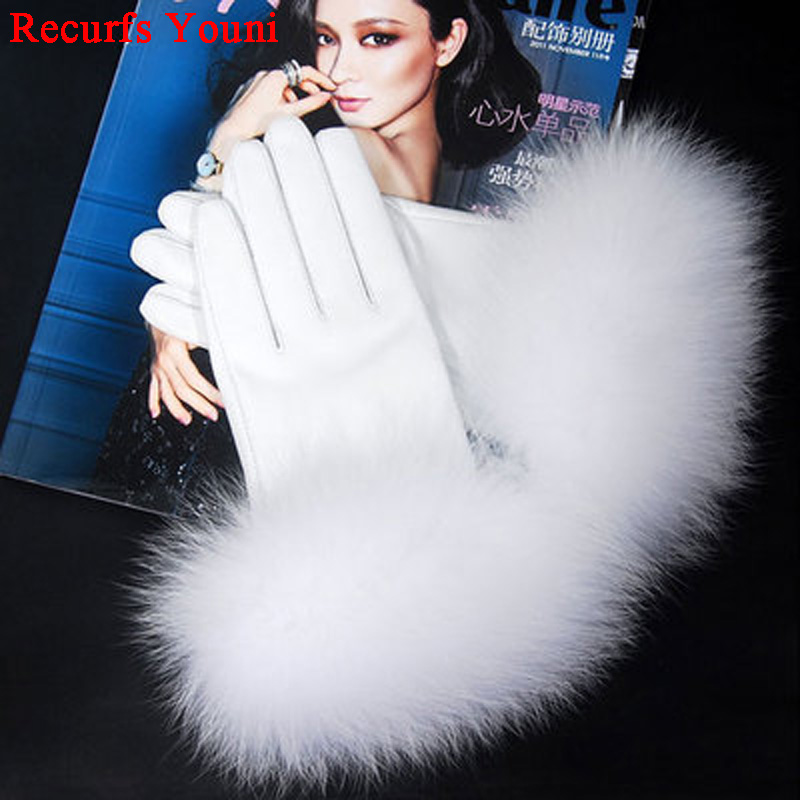 Luxury 2020 Winter Women Black/Pink/Grey Ultra-large Natural Fur Genuine Leather Short Gloves Feminina Luvas Mujer Best Gift
Luxury 2020 Winter Women Black/Pink/Grey Ultra-large Natural Fur Genuine Leather Short Gloves Feminina Luvas Mujer Best Gift