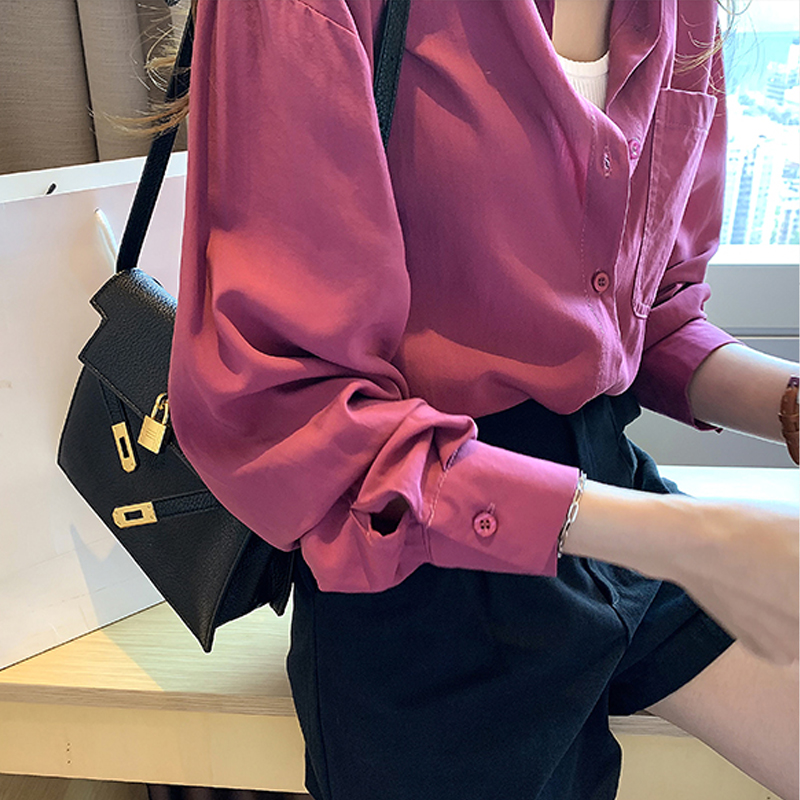 Fashion Long Sleeve Shirt Women Autumn 2020 Office Lady Loose Shirt Solid POLO Collar Cardigan Casual Blouses Tops 10934, White;black
Fashion Long Sleeve Shirt Women Autumn 2020 Office Lady Loose Shirt Solid POLO Collar Cardigan Casual Blouses Tops 10934, White;black