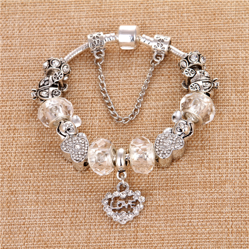 2020 new The LOVE Pendant Loving Heart White Crystal/Glass Beads Cute Elegant Charms Pand Bracelets & Bangles For Women Gift
2020 new The LOVE Pendant Loving Heart White Crystal/Glass Beads Cute Elegant Charms Pand Bracelets & Bangles For Women Gift