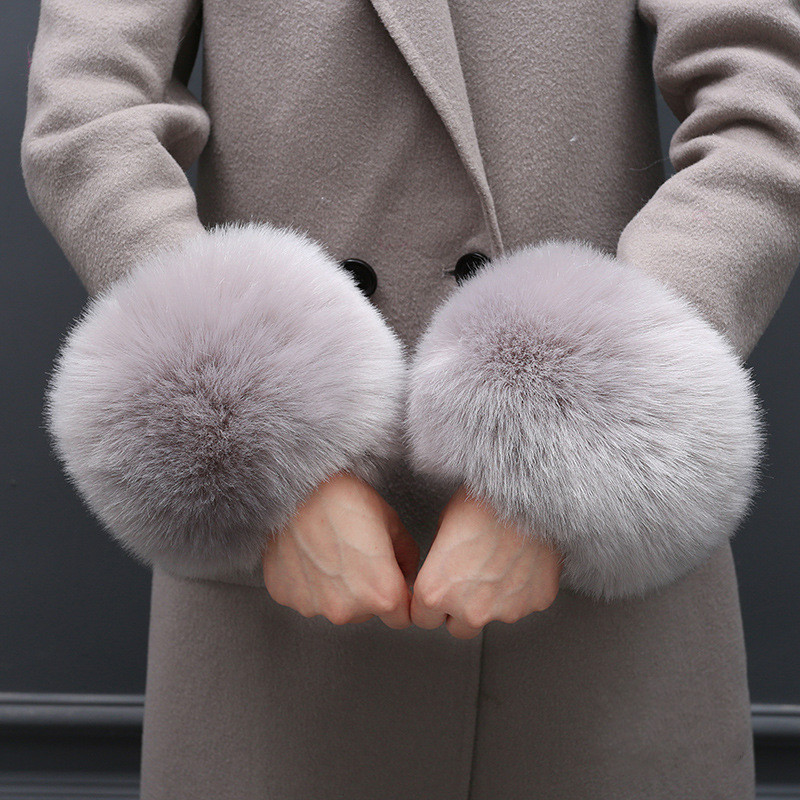 Oversize Villi Wool Imitation Fur Gloves Windproof Fashion Cute Wrist Cuff for Winter Warmth Coat Gloves Women
Oversize Villi Wool Imitation Fur Gloves Windproof Fashion Cute Wrist Cuff for Winter Warmth Coat Gloves Women