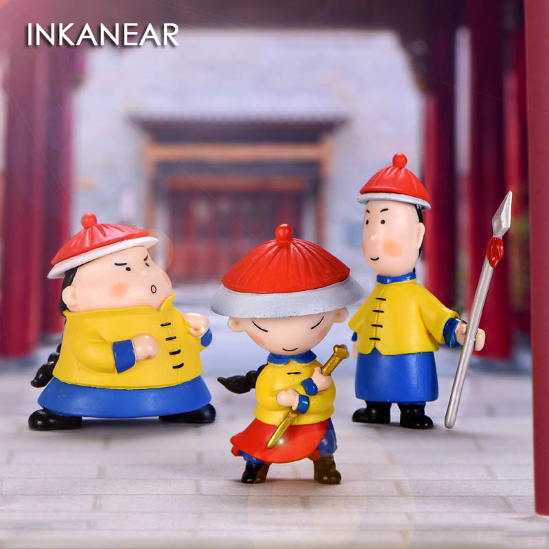 Chinese Traditional Style Guard Soldier Costume Royal Souvenir Gift Doll Figurines Pendant Miniature Ornament Home decor
Chinese Traditional Style Guard Soldier Costume Royal Souvenir Gift Doll Figurines Pendant Miniature Ornament Home decor