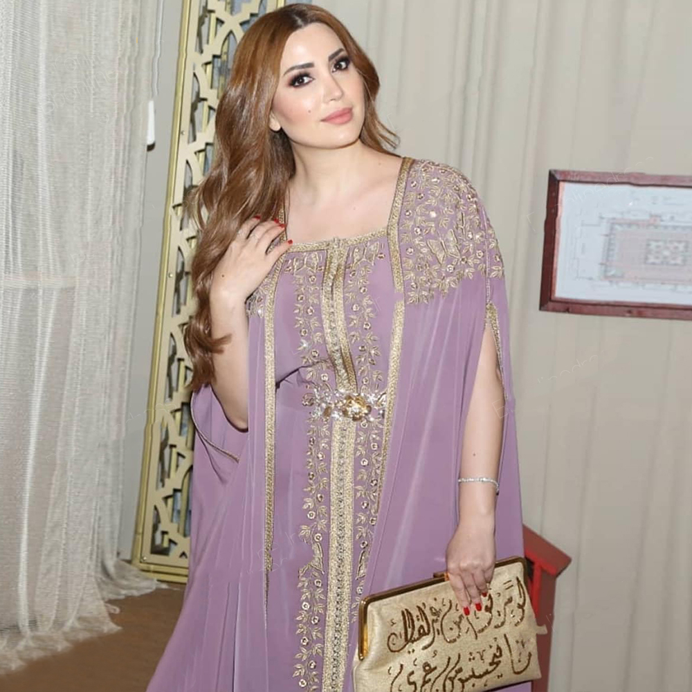 Elegant Moroccan Kaftan Formal Evening Dresses Cape Sleeve Bead 2022 Gold Embroidery Lace Appliques Arabic Muslim Women Long Prom Gowns Light Purple O