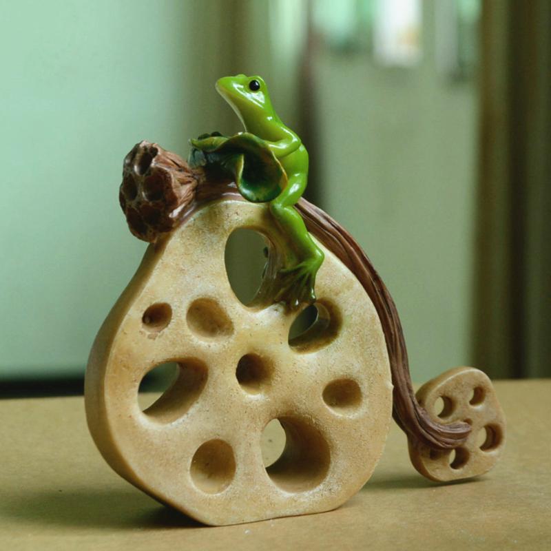 Everyday Collection creative DIY micro landscape animal ornaments frog figurines Office Desktop Decoration for home and garden
Everyday Collection creative DIY micro landscape animal ornaments frog figurines Office Desktop Decoration for home and garden