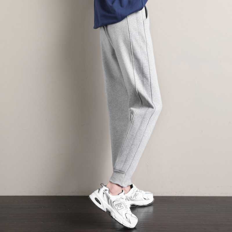 Winter Fleece Cotton Sweatpants Sports Pants Women Joggers High Waist Workout Pants For Women Jogging Sports Running Trousers, Black
Winter Fleece Cotton Sweatpants Sports Pants Women Joggers High Waist Workout Pants For Women Jogging Sports Running Trousers, Black