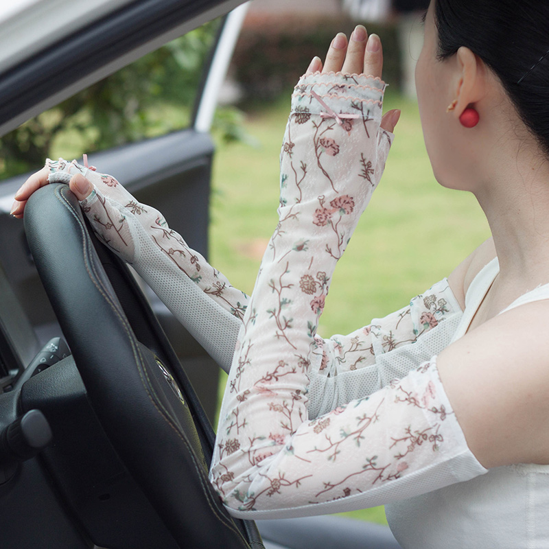 Summer Fingerless Gloves Female Long Sun Protection Arm Sleeve Sweet Lace Gloves Thin Non-Slip Woman Driving FS34
Summer Fingerless Gloves Female Long Sun Protection Arm Sleeve Sweet Lace Gloves Thin Non-Slip Woman Driving FS34