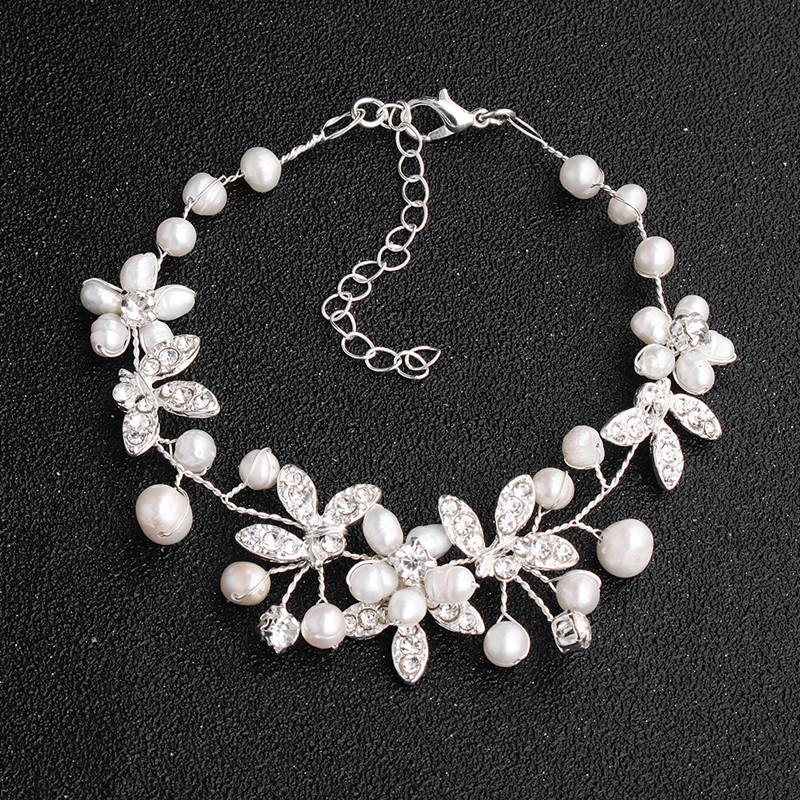 SLBRIDAL Handmade Wired Trendy Charm Freshwater Pearls Crystal Rhinestones Fashion Women Girls Bracelet Wedding Bracelet Bangle
SLBRIDAL Handmade Wired Trendy Charm Freshwater Pearls Crystal Rhinestones Fashion Women Girls Bracelet Wedding Bracelet Bangle