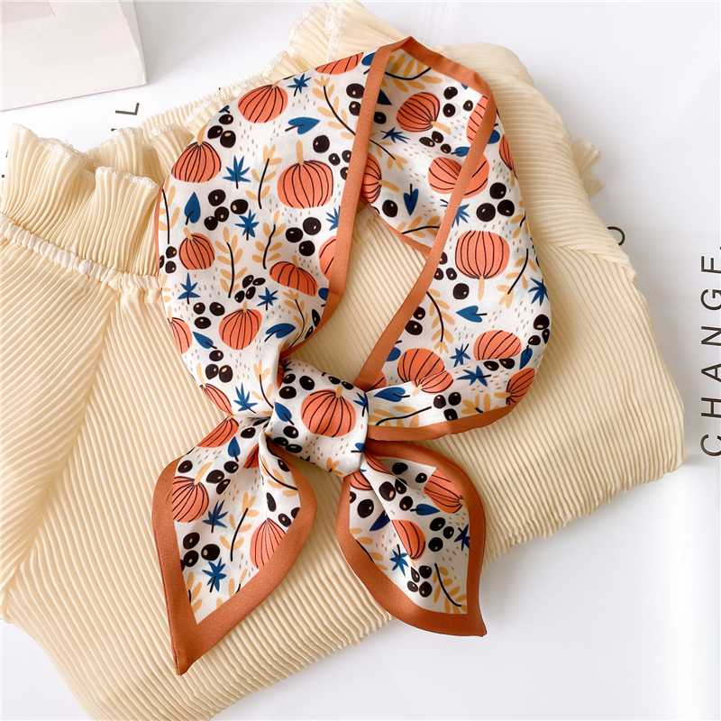 2020 New Silk Skinny Scarf for Women Hair Neck Band Floral Neckerchief Foulard Female Bag Scarves Collar Tie Head Band
2020 New Silk Skinny Scarf for Women Hair Neck Band Floral Neckerchief Foulard Female Bag Scarves Collar Tie Head Band