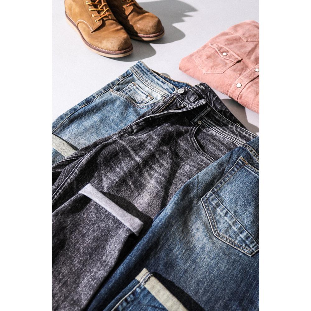 SIMWOOD 2020 New Jeans Men Classical Jean High Quality Straight Leg Male Casual Pants Plus Size Cotton Denim Trousers 180348, Dark blue
SIMWOOD 2020 New Jeans Men Classical Jean High Quality Straight Leg Male Casual Pants Plus Size Cotton Denim Trousers 180348, Dark blue