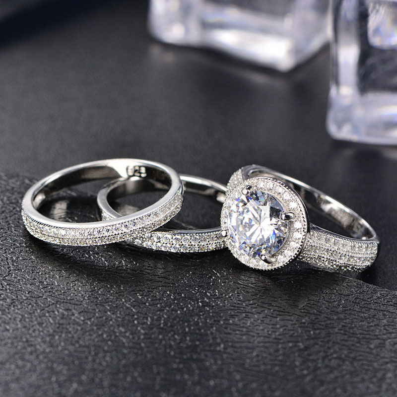 FUN-BEAUTY Imitation Gold Ring Full Of Zircon Luxury Wedding Ring Creative Elegant Classical Engagement Rings
FUN-BEAUTY Imitation Gold Ring Full Of Zircon Luxury Wedding Ring Creative Elegant Classical Engagement Rings