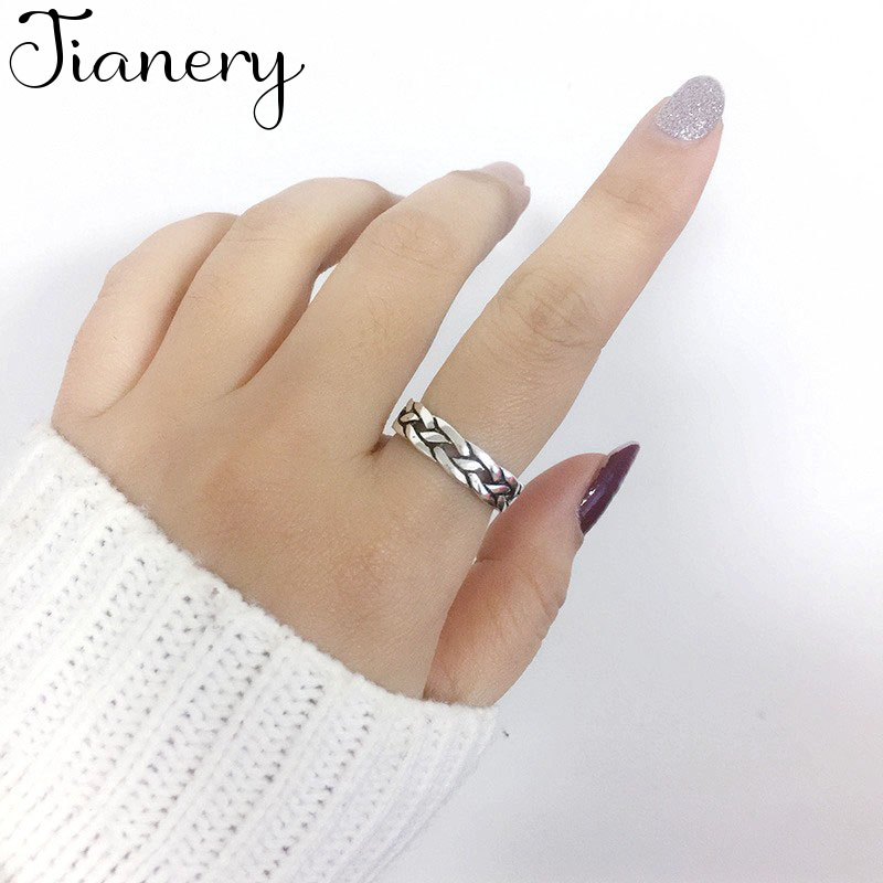 Vintage Personality Ethnic Wind Thai Silver Color Weaving Index Tail Ring For Men Women Ring
Vintage Personality Ethnic Wind Thai Silver Color Weaving Index Tail Ring For Men Women Ring
