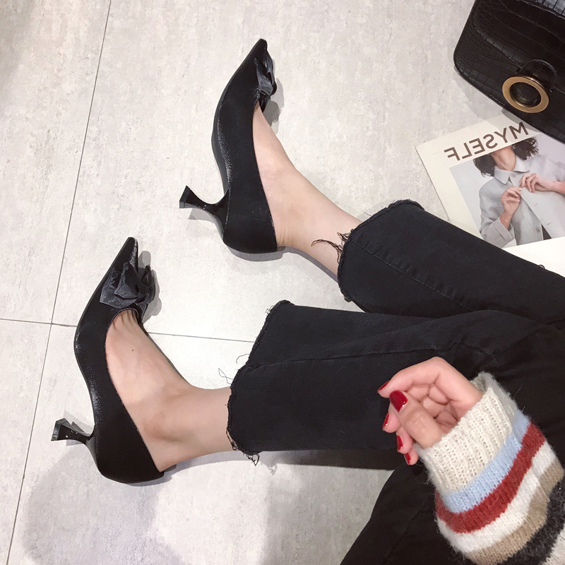 Bow Kitten Heels Pointy Shoes Women Wine Red High Heels Pumps Gold Black Women New Womens Party Shoes Ladies Wedding
Bow Kitten Heels Pointy Shoes Women Wine Red High Heels Pumps Gold Black Women New Womens Party Shoes Ladies Wedding