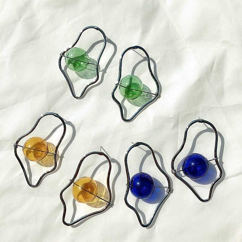 Hollow Bubble Stud Earrings For Women 2020 Original Design Unique Glass Ball Knit Exaggerated Korean Earrings Femme Bijoux
Hollow Bubble Stud Earrings For Women 2020 Original Design Unique Glass Ball Knit Exaggerated Korean Earrings Femme Bijoux