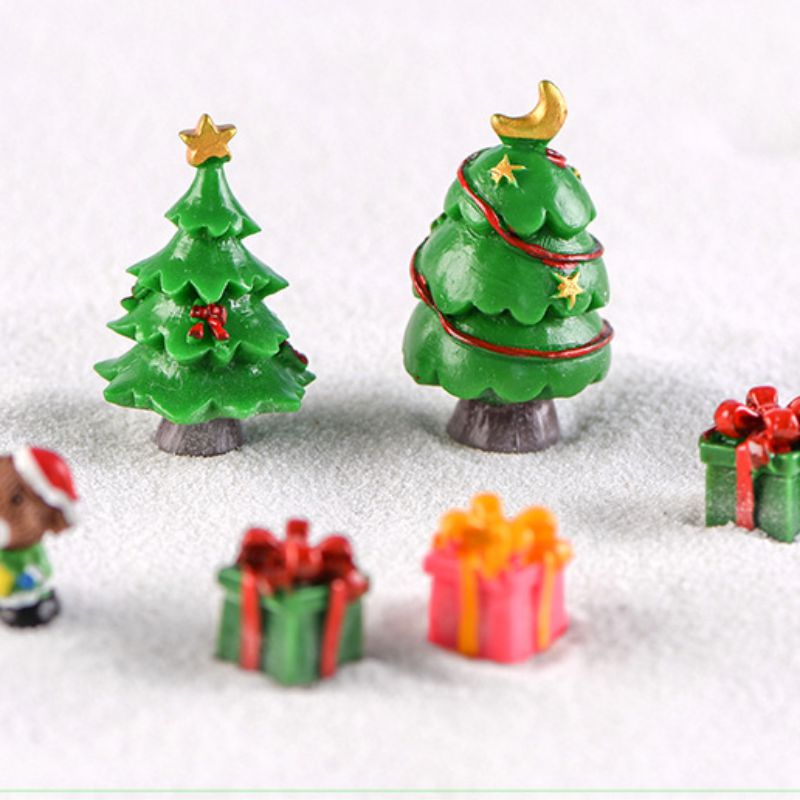 7PCS Christmas Tree Resin Figurine Snow Scene Decorations For DIY Fairy Garden Doll House Decoration Crafts
7PCS Christmas Tree Resin Figurine Snow Scene Decorations For DIY Fairy Garden Doll House Decoration Crafts