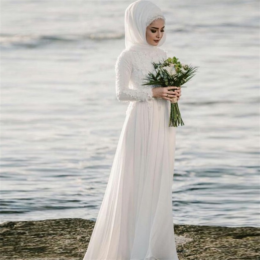 Modest White Chiffon Muslim Wedding Dresses A Line Long Sleeves Top Lace Appliques Arabic Women Beach Garden Bridal Gowns Wedding Dress