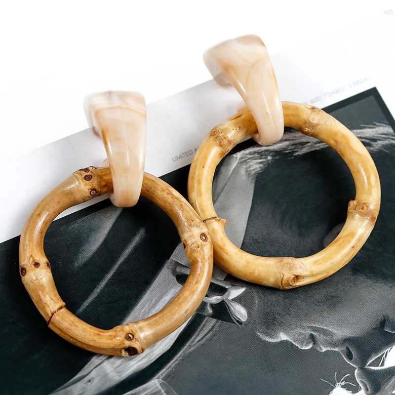 AENSOA Large Bamboo Round Pendant Drop Earrings 2020 Natural Exaggerated Cricle Statement Earrings For Women Bikini Jewelry Gift, Silver
AENSOA Large Bamboo Round Pendant Drop Earrings 2020 Natural Exaggerated Cricle Statement Earrings For Women Bikini Jewelry Gift, Silver