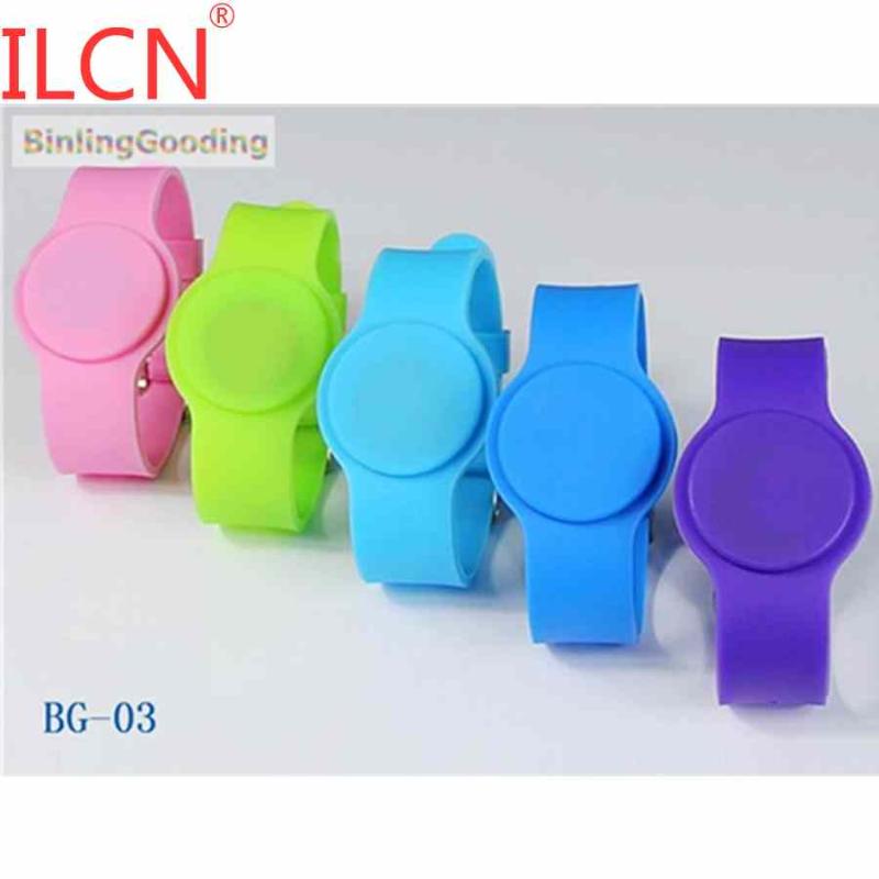 BG-03 Adjustable Waterproof Customized Wristband Bracelet UHF Alien H3 RFID With Locked Wristband For Swimming Pool GYM 100PCS
BG-03 Adjustable Waterproof Customized Wristband Bracelet UHF Alien H3 RFID With Locked Wristband For Swimming Pool GYM 100PCS