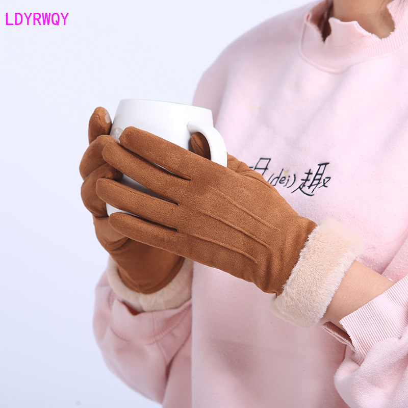 2020 winter new suede warm cute Korean touch screen plus velvet thickening ladies gloves
2020 winter new suede warm cute Korean touch screen plus velvet thickening ladies gloves