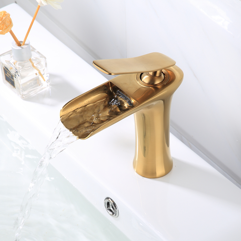 Bathroom Basin Faucets Brush Gold Brass Sink Waterfall faucet Single Hole Cold and Hot Water Tap Basin Faucet Mixer Tap Torneira
Bathroom Basin Faucets Brush Gold Brass Sink Waterfall faucet Single Hole Cold and Hot Water Tap Basin Faucet Mixer Tap Torneira