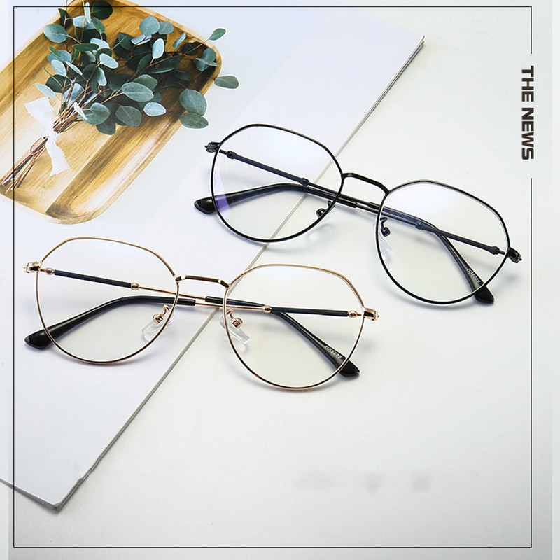 OEYEYEO New Irregular Multi-frame Environmental Protection Metal Spectacle Frame For Unisex Ultra-light Art Trend Myopia Glasses
OEYEYEO New Irregular Multi-frame Environmental Protection Metal Spectacle Frame For Unisex Ultra-light Art Trend Myopia Glasses