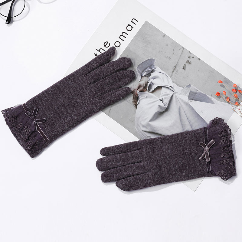 High Quality Women Autumn Winter Cotton Wool Lace Gloves Elegant Warm Soft Plush Bow Screen Sense Glove Mittens Cashmere Gloves
High Quality Women Autumn Winter Cotton Wool Lace Gloves Elegant Warm Soft Plush Bow Screen Sense Glove Mittens Cashmere Gloves