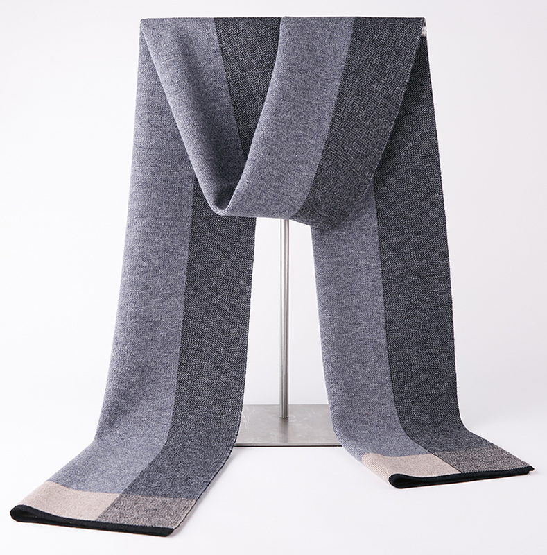 Pure merino wool scarf men's winter Korean version of wild high-end plaid men's scarf student simple birthday gift gift box 9245
Pure merino wool scarf men's winter Korean version of wild high-end plaid men's scarf student simple birthday gift gift box 9245