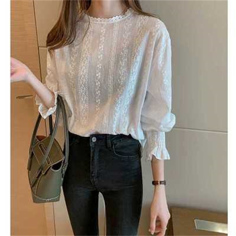 Dingaozlz Vintage style lace shirt Flare sleeve Hollow out White blouse Casual clothing New fashion Women lace Tops Blusa 200925