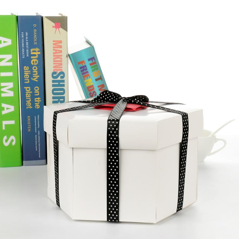 Box Gift Explosion for Anniversary Scrapbook DIY Photo birthday Gift DIY Surprise Love Explosion boxes dropshipping
Box Gift Explosion for Anniversary Scrapbook DIY Photo birthday Gift DIY Surprise Love Explosion boxes dropshipping