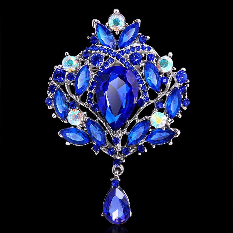 Fashion Luxury Crystal Flower Brooch For Women Pin Elegant Party Jewelry Water Drop Pendant Crown Brooches For Sweater Suit
Fashion Luxury Crystal Flower Brooch For Women Pin Elegant Party Jewelry Water Drop Pendant Crown Brooches For Sweater Suit