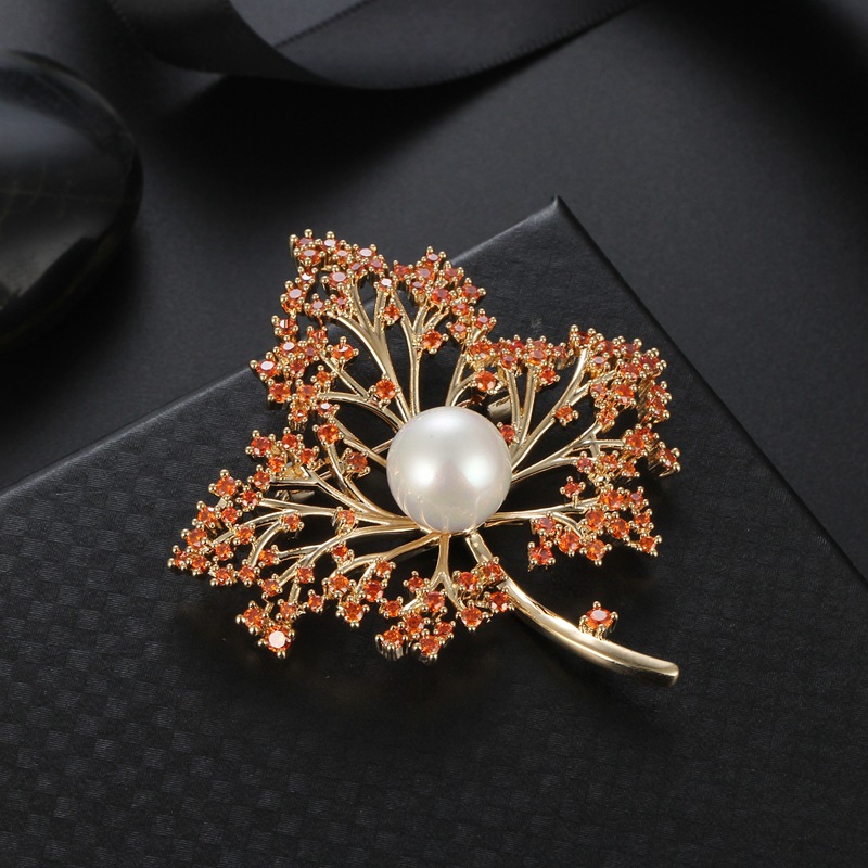 Orange Zircon Shaped Brooch Pins Clothes for Women Wedding Rhinestone Leaves Pins Broches Metal Badges Brooch Jewelry
Orange Zircon Shaped Brooch Pins Clothes for Women Wedding Rhinestone Leaves Pins Broches Metal Badges Brooch Jewelry
