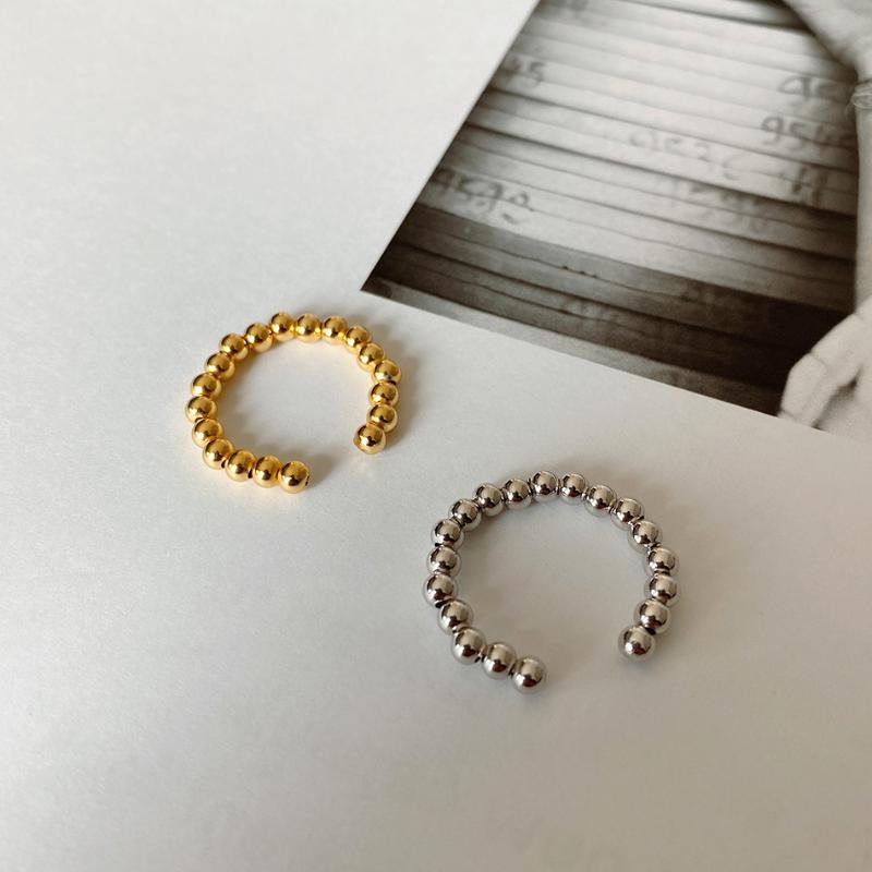 925 sterling silver bead ring fashion wild personality niche open round bead ring female ins cold talk jewelry
925 sterling silver bead ring fashion wild personality niche open round bead ring female ins cold talk jewelry