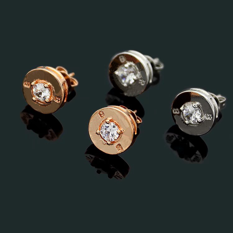 Europe America Style Lady Women Titanium Steel Engraved B Initials Four Prong Setting Single Diamond Round Stud Earrings 2 Color