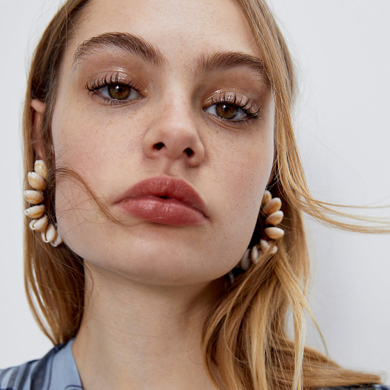 Hoop & Huggie UDDEIN Trendy Big Alloy Shell Earrings For Women Golden Circle Round Bib Beaded Statement Party Jewelry Wholesale
Hoop & Huggie UDDEIN Trendy Big Alloy Shell Earrings For Women Golden Circle Round Bib Beaded Statement Party Jewelry Wholesale