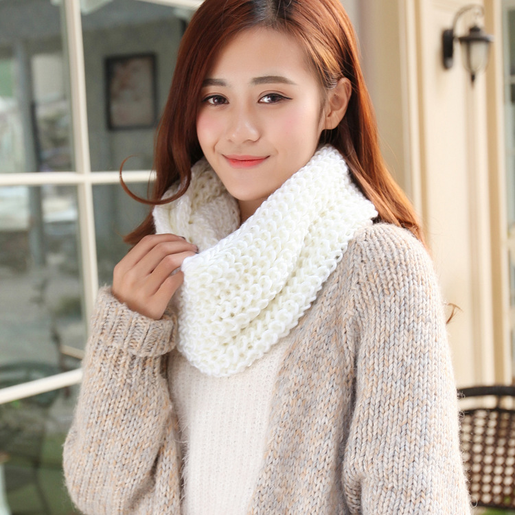 Free Shipping 2020 New Fashion Red White Soild Color Winter Knitting Infinity Ring Scarf Knitted Scarves Snood 12 colors
Free Shipping 2020 New Fashion Red White Soild Color Winter Knitting Infinity Ring Scarf Knitted Scarves Snood 12 colors