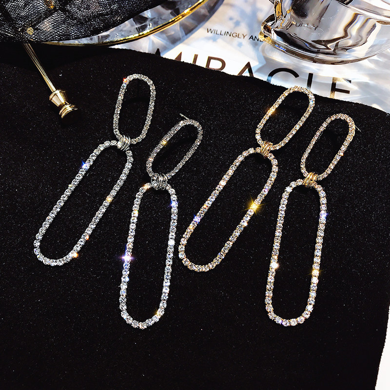 Vintage Crystal Geometric Women Dangle Earrings Geometric Earrings Long Pendant For Women Drops
Vintage Crystal Geometric Women Dangle Earrings Geometric Earrings Long Pendant For Women Drops