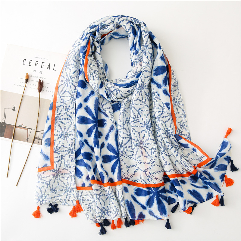 7 Colors Ladies Spain Fashion Tassel Viscose Shawl Scarf Women High Quality Neckerchief Foulard Muslim Hijab Sjaal
7 Colors Ladies Spain Fashion Tassel Viscose Shawl Scarf Women High Quality Neckerchief Foulard Muslim Hijab Sjaal