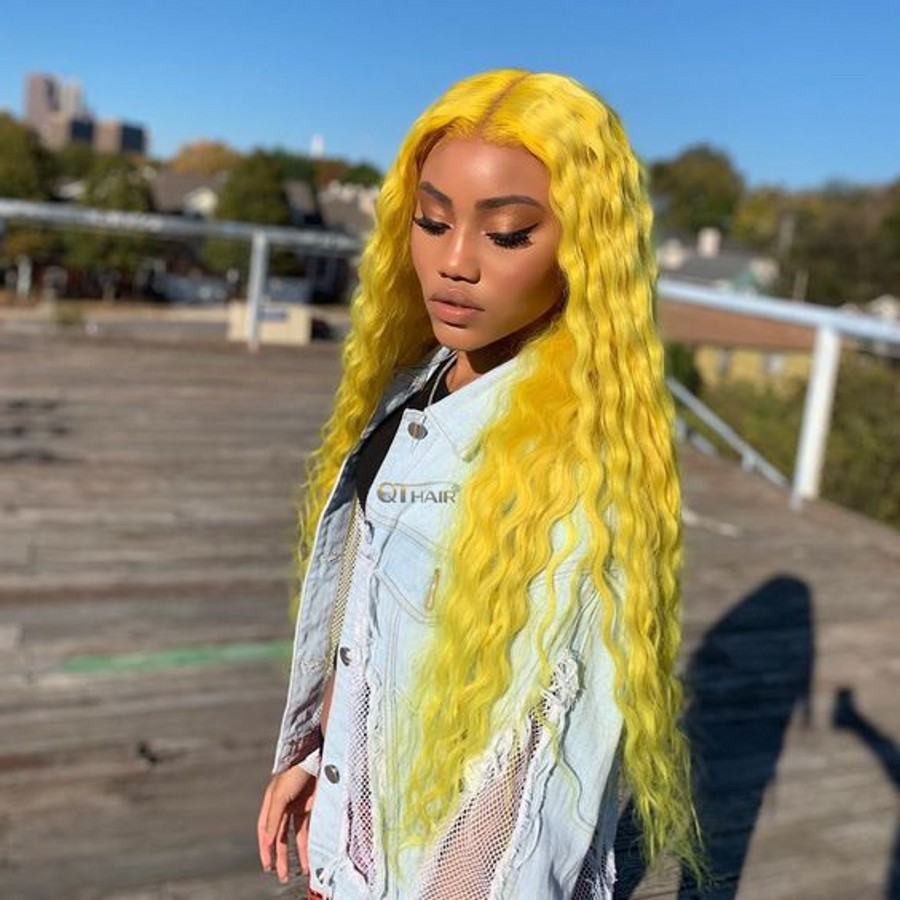 Fashion party celebrity style yellow color wig Brazilian water Wave Transparent Lace Front synthetic lace Wigs 150% Density for black women